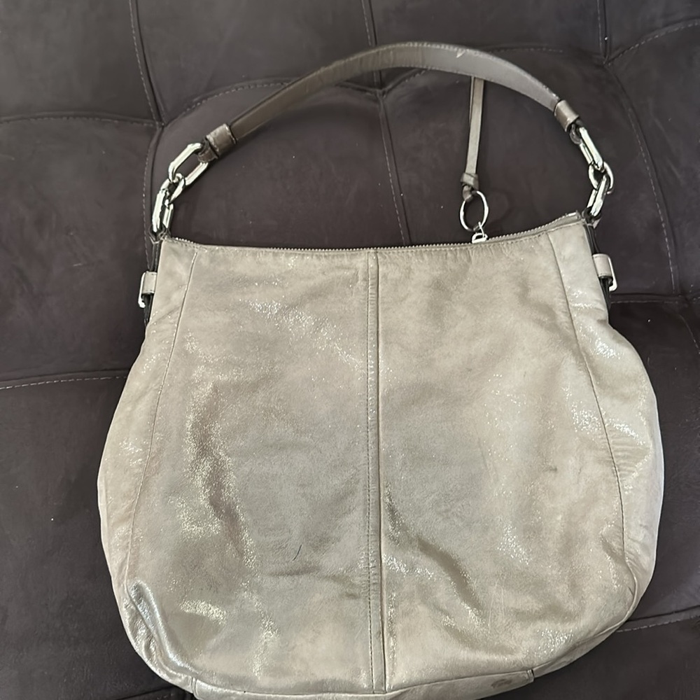 Coach Metallic Cream Shoulder Bag - Picture 3 of 6